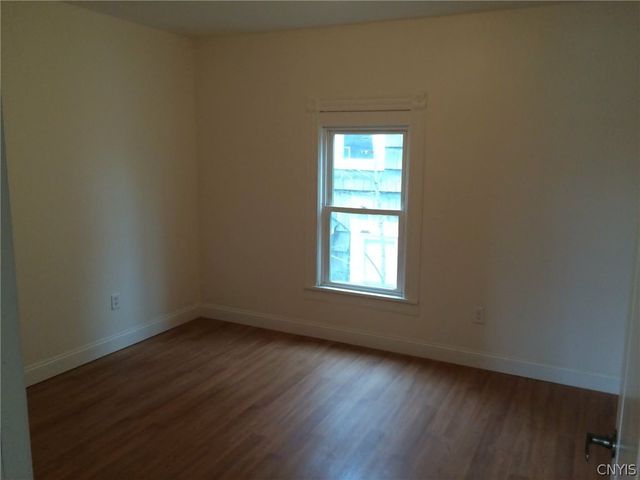 101 Dillaye Avenue 3, Syracuse, NY 13206
