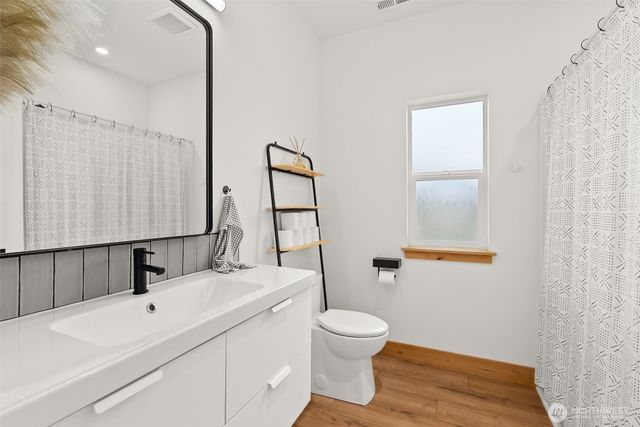 527 Tennessee Road, Winlock, WA 98596