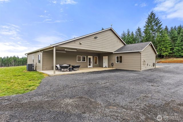 527 Tennessee Road, Winlock, WA 98596