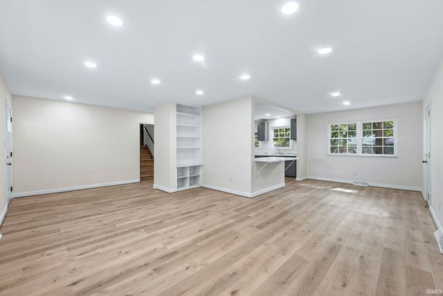 6921 Nordale Drive, Fort Wayne, IN 46804