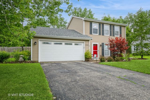 1330 N PARKVIEW Terrace, Algonquin, IL 60102