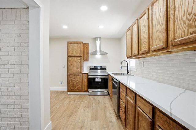 1902 Mural Circle, Morrow, GA 30260
