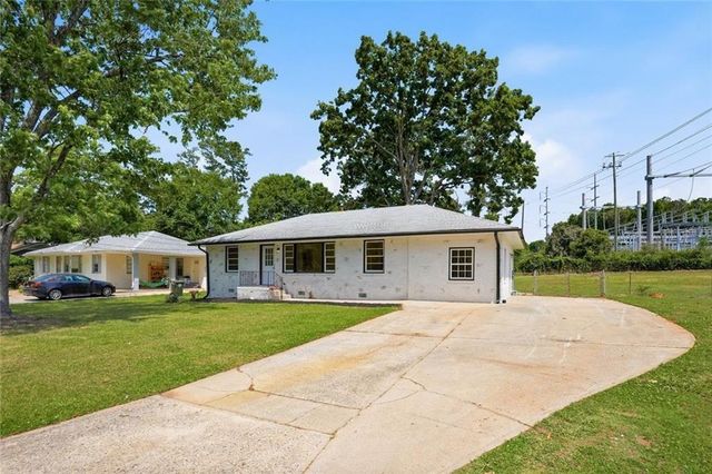1902 Mural Circle, Morrow, GA 30260