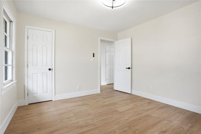 1902 Mural Circle, Morrow, GA 30260