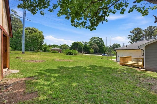 1902 Mural Circle, Morrow, GA 30260
