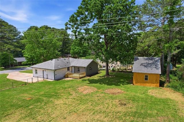 1902 Mural Circle, Morrow, GA 30260
