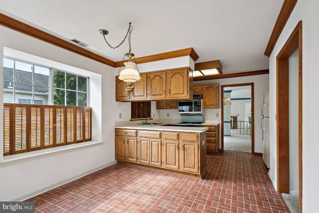 883 WESTMINSTER DR N, Southampton, NJ 08088