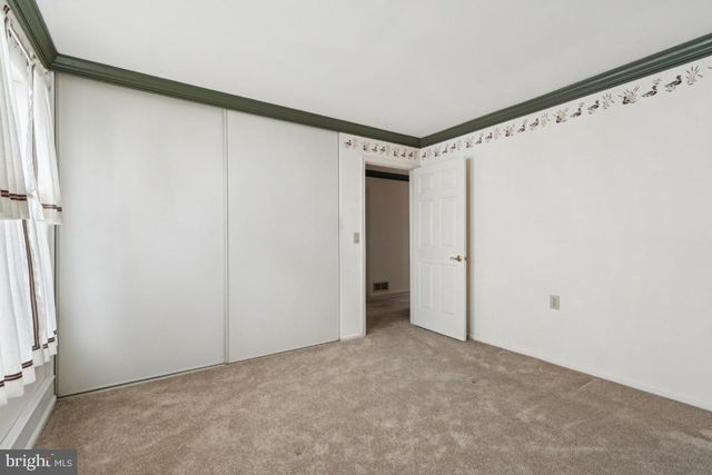 883 WESTMINSTER DR N, Southampton, NJ 08088