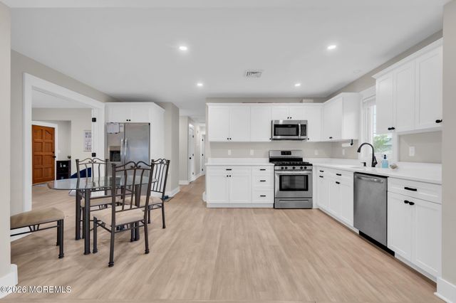 300 Linden Avenue, Pine Beach, NJ 08741