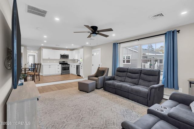 300 Linden Avenue, Pine Beach, NJ 08741