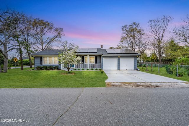 300 Linden Avenue, Pine Beach, NJ 08741