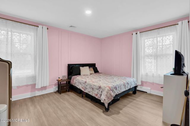 300 Linden Avenue, Pine Beach, NJ 08741