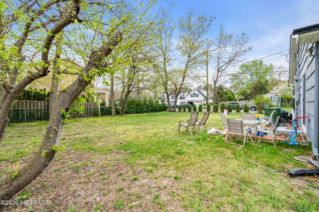 300 Linden Avenue, Pine Beach, NJ 08741