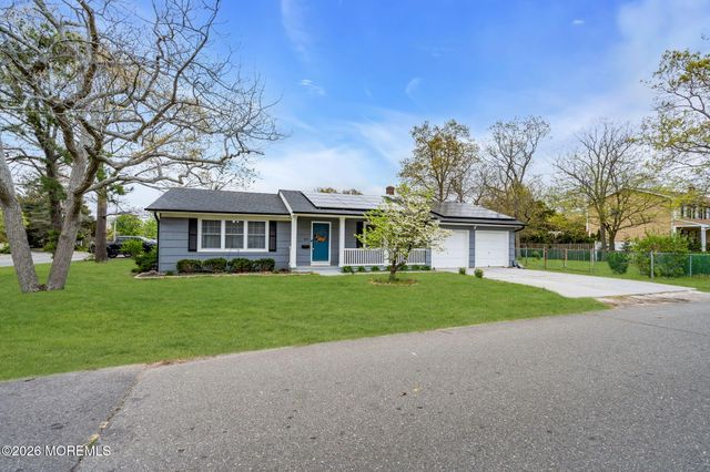 300 Linden Avenue, Pine Beach, NJ 08741