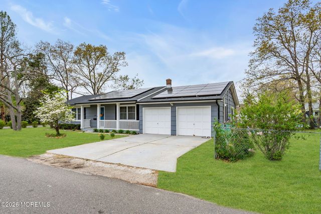 300 Linden Avenue, Pine Beach, NJ 08741