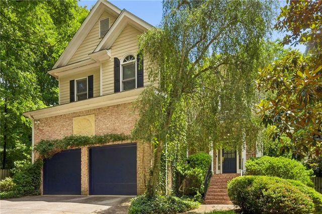 1217 McLendon Drive, Decatur, GA 30033