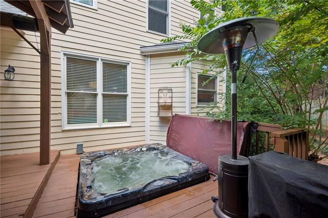 1217 McLendon Drive, Decatur, GA 30033