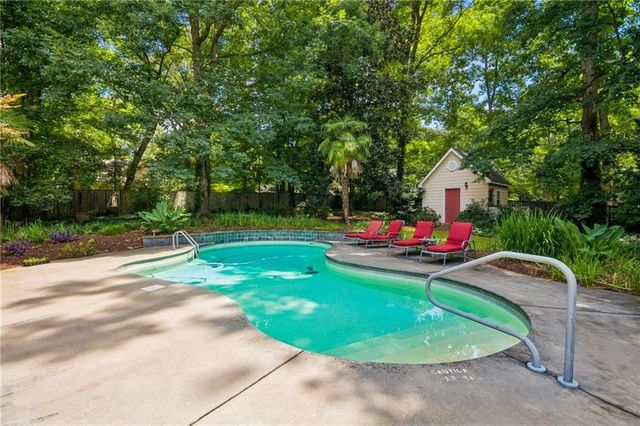 1217 McLendon Drive, Decatur, GA 30033