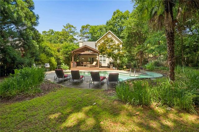 1217 McLendon Drive, Decatur, GA 30033