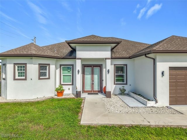 1806 41st ST SW, Naples, FL 34116