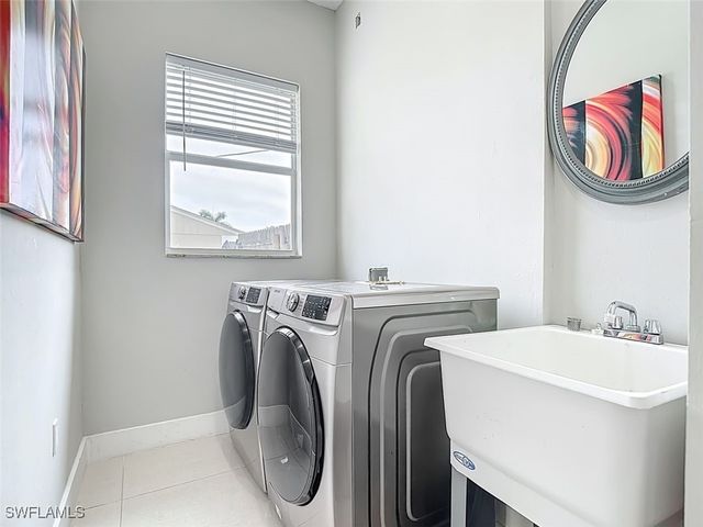 1806 41st ST SW, Naples, FL 34116