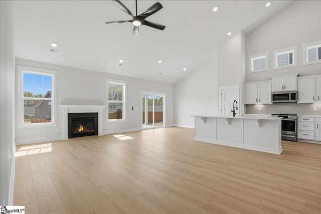 117 Moorish Circle, Simpsonville, SC 29681