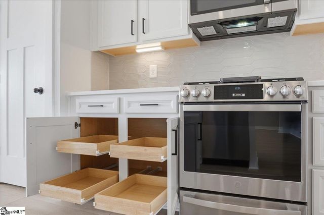 117 Moorish Circle, Simpsonville, SC 29681