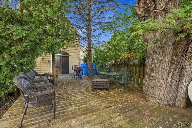 360 Darwin Drive, Amherst, NY 14226
