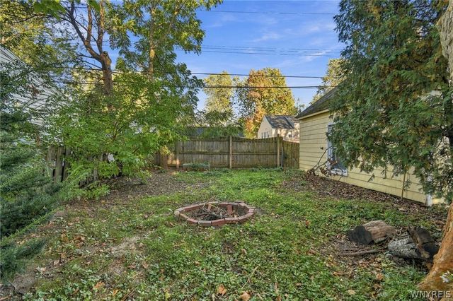 360 Darwin Drive, Amherst, NY 14226