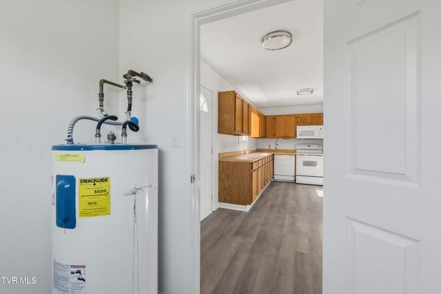 3305 West Old Kentucky Road, Mosheim, TN 37818