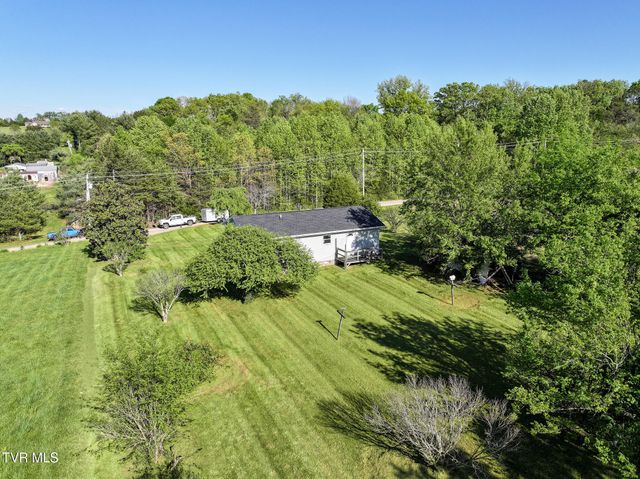 3305 West Old Kentucky Road, Mosheim, TN 37818