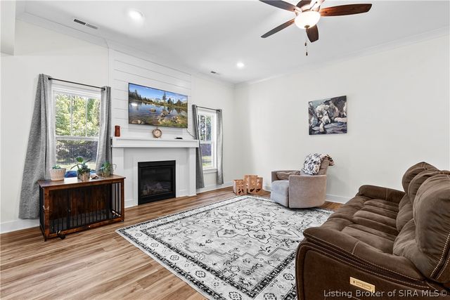 2768 Abby Woods Drive, Jeffersonville, IN 47130