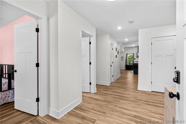 2768 Abby Woods Drive, Jeffersonville, IN 47130