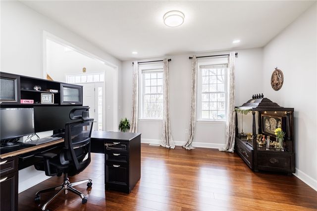 30 Woodgreen Drive, Pittsford, NY 14534