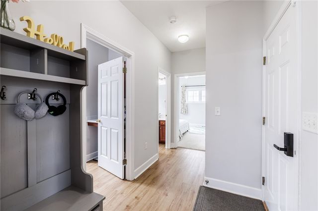 30 Woodgreen Drive, Pittsford, NY 14534