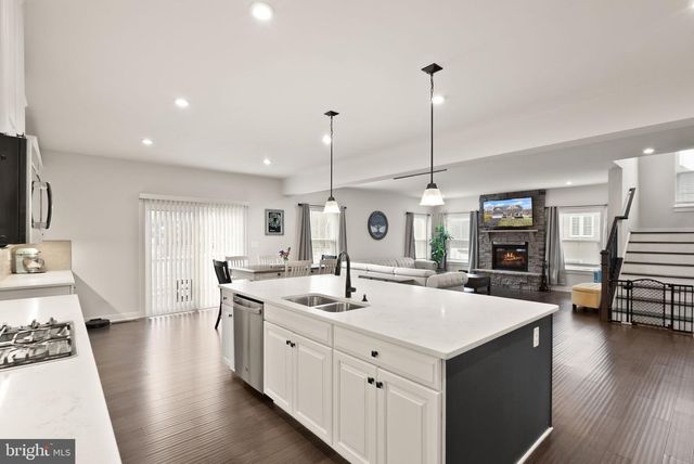 7 KNOB CREEK CT, Stafford, VA 22556