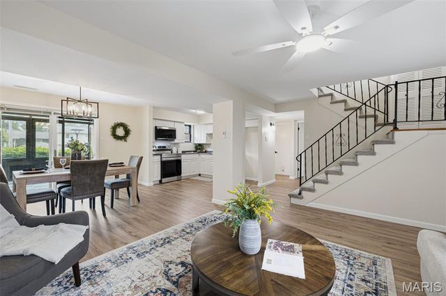 4444 Mattis Road, St Louis, MO 63128