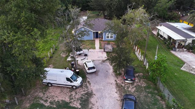 737 County Road 3406, Cleveland, TX 77327
