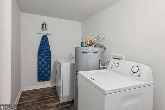 528 Holderness Street SW, Atlanta, GA 30310