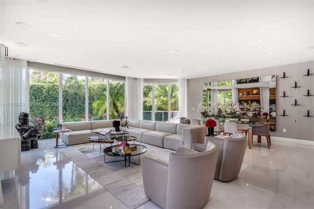 420 Island Dr, Key Biscayne, FL 33149