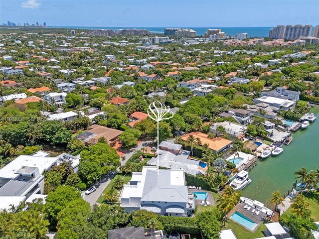 420 Island Dr, Key Biscayne, FL 33149