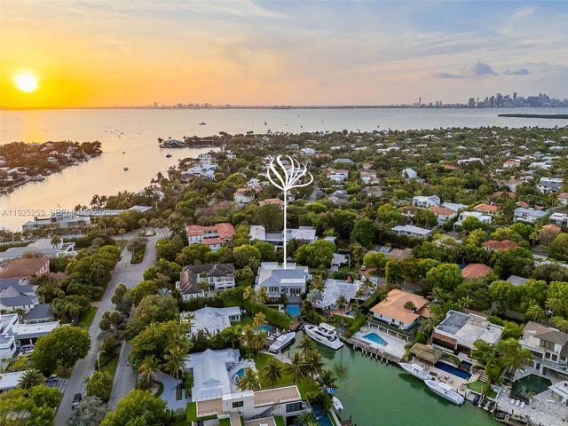 420 Island Dr, Key Biscayne, FL 33149