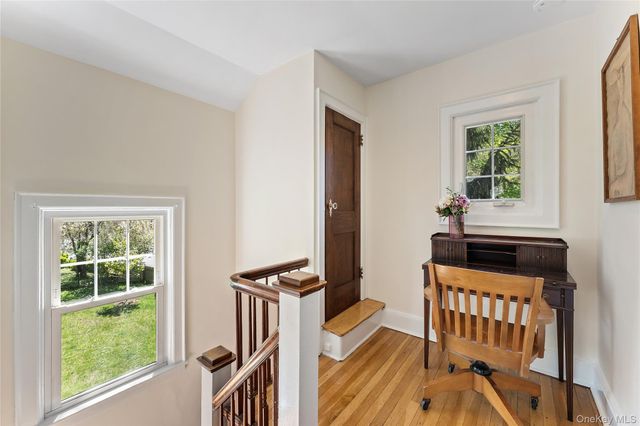 81 Walgrove Avenue, Dobbs Ferry, NY 10522