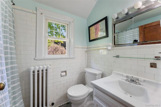 81 Walgrove Avenue, Dobbs Ferry, NY 10522