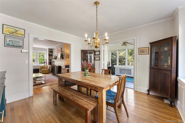81 Walgrove Avenue, Dobbs Ferry, NY 10522