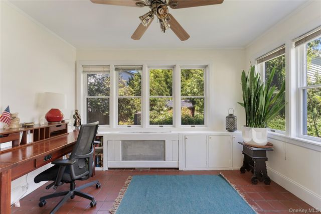 81 Walgrove Avenue, Dobbs Ferry, NY 10522