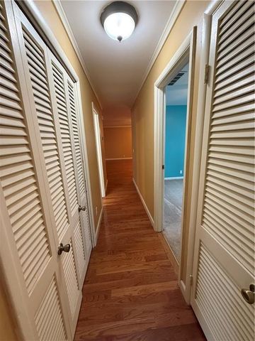 75 Ussery Drive, Lexington, MO 64067