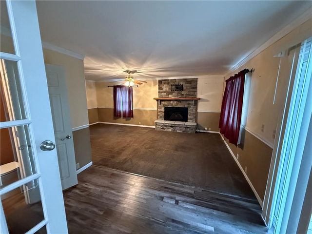 75 Ussery Drive, Lexington, MO 64067