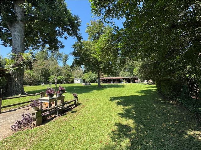 6142 MASONIC Drive, Alexandria, LA 71301