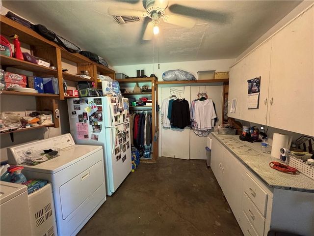 6142 MASONIC Drive, Alexandria, LA 71301